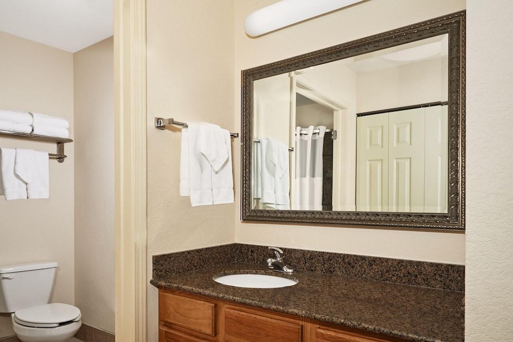 Staybridge Suites Milwaukee Airport South By Ihg Franklin  Bagian luar foto