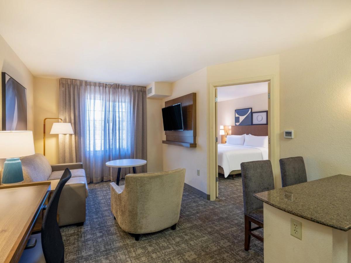 Staybridge Suites Milwaukee Airport South By Ihg Franklin  Bagian luar foto