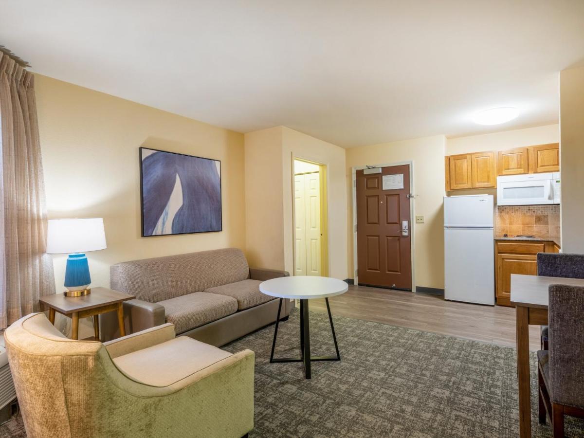 Staybridge Suites Milwaukee Airport South By Ihg Franklin  Bagian luar foto