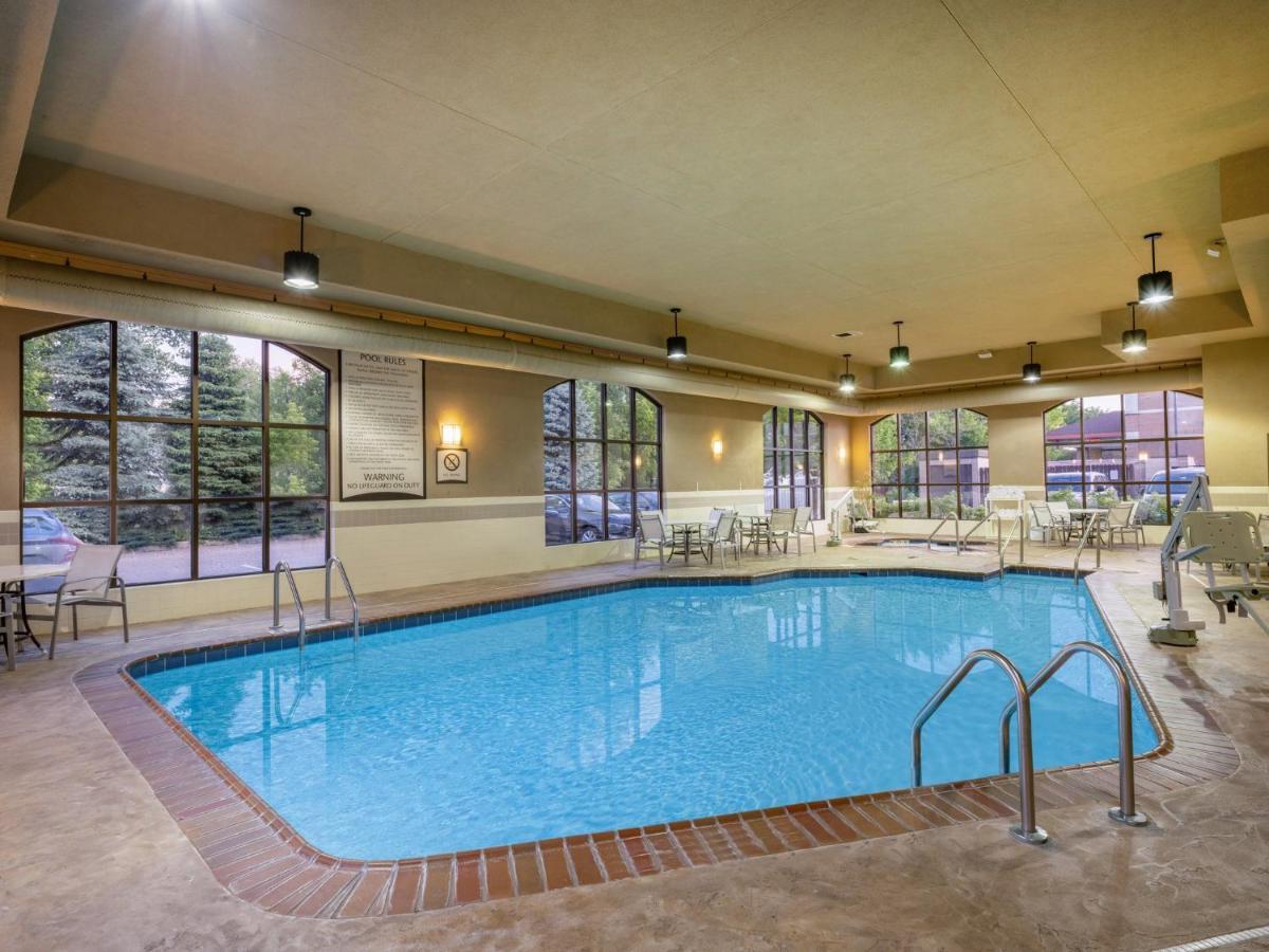 Staybridge Suites Milwaukee Airport South By Ihg Franklin  Bagian luar foto
