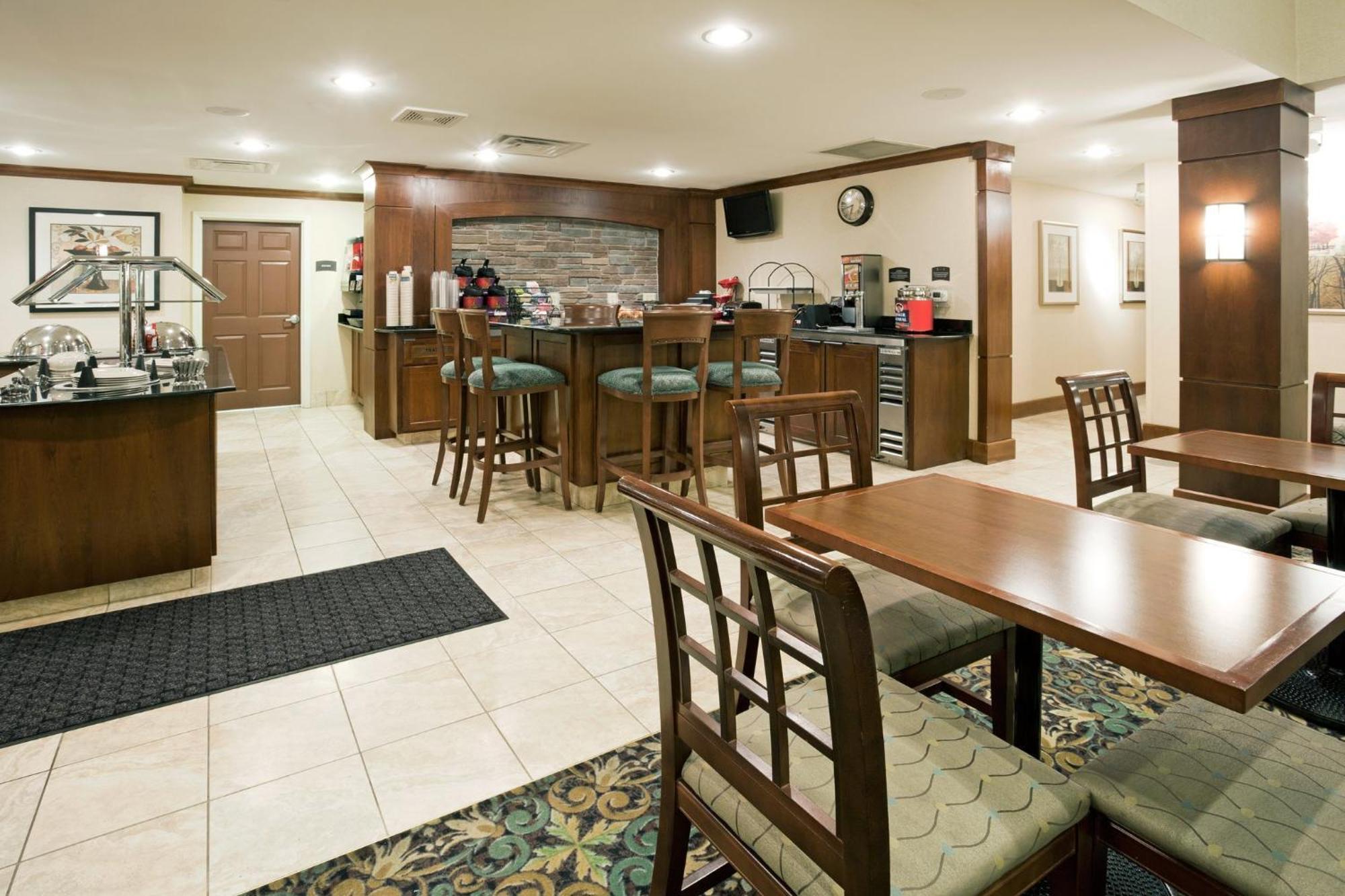 Staybridge Suites Milwaukee Airport South By Ihg Franklin  Bagian luar foto